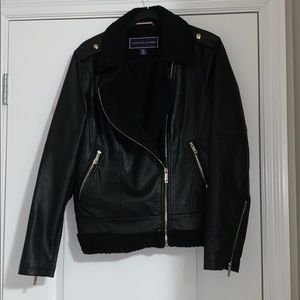 Tommy Hilfiger Black Sherpa/Leather jacket